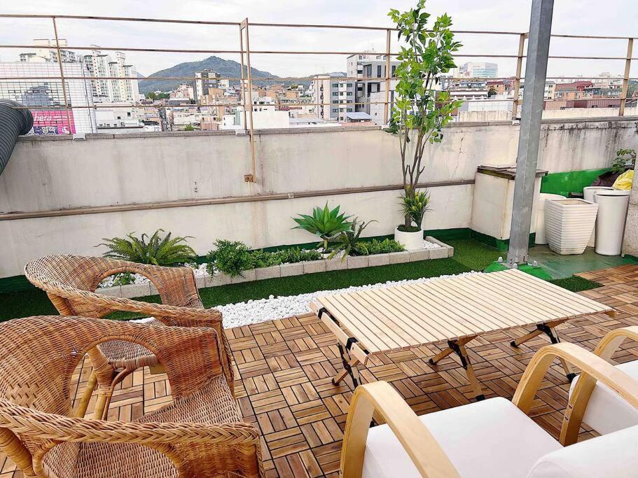 Apartment Morning In